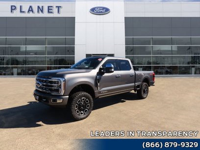 New 2024 Ford F250 Platinum w/ FX4 Off-Road Package