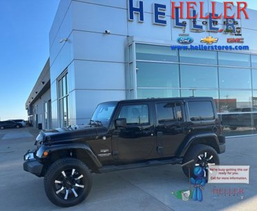 Used 2015 Jeep Wrangler Unlimited Sahara w/ Connectivity Group
