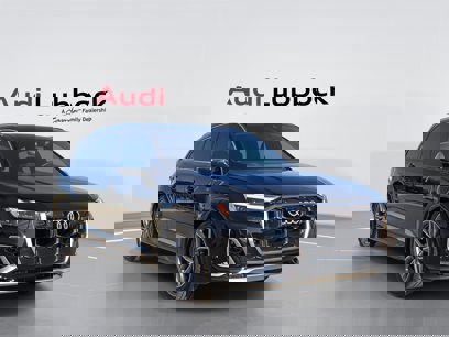 New 2025 Audi SQ7 Premium Plus