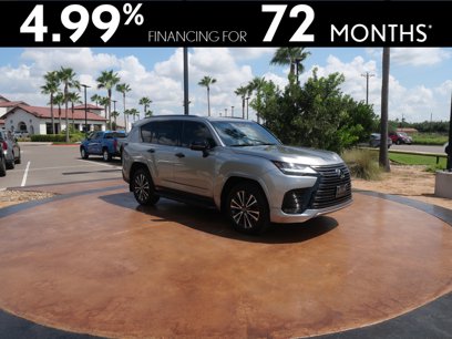 Used 2022 Lexus LX 600 4WD w/ Premium Package
