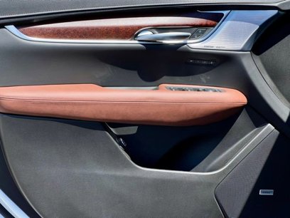 New 2024 Cadillac XT5 Premium Luxury w/ Technology Package