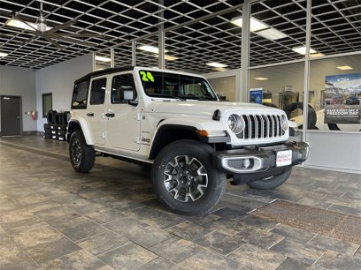 New 2024 Jeep Wrangler Sahara w/ Technology Group