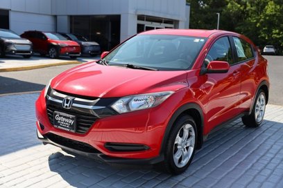 Used 2016 Honda HR-V LX