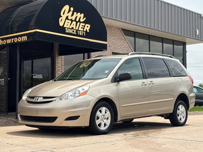 Used 2009 Toyota Sienna CE