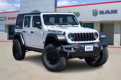 New 2024 Jeep Wrangler Unlimited Rubicon w/ Convenience Group