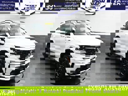 Used 2023 Kia Sorento SX