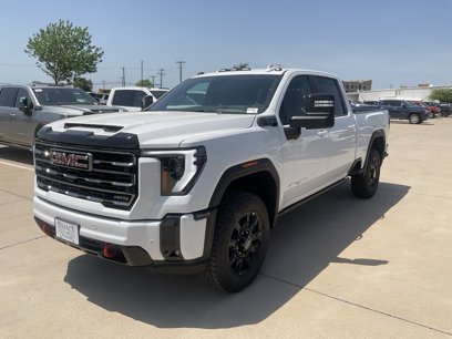 New 2025 GMC Sierra 2500 AT4 w/ Technology Package
