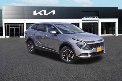 New 2025 Kia Sportage LX