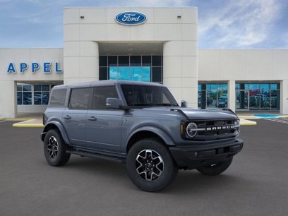 New 2024 Ford Bronco Outer Banks