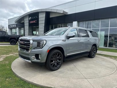 Used 2024 GMC Yukon XL SLT w/ SLT Premium Package