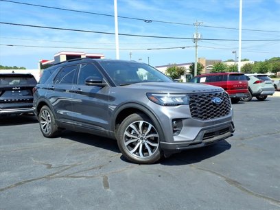 Used 2025 Ford Explorer ST-Line w/ Premium Package
