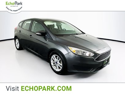 Used 2016 Ford Focus SE w/ SE Cold Weather Package
