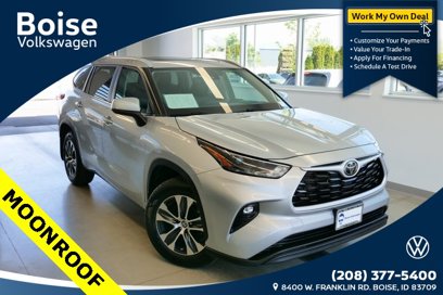 Used 2023 Toyota Highlander XLE