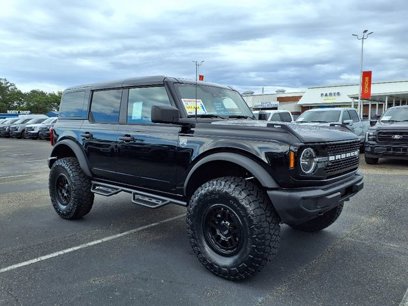 New 2025 Ford Bronco Big Bend w/ Black Appearance Package