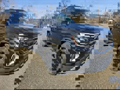 New 2025 Volkswagen Atlas SE