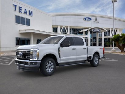 New 2025 Ford F250 XL w/ FX4 Off-Road Package