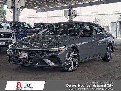 Used 2025 Hyundai Elantra SEL