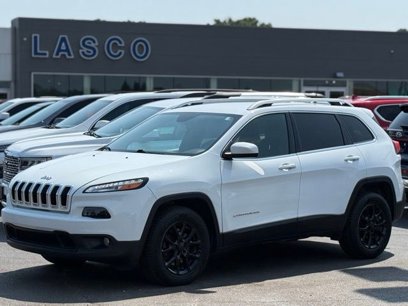 Used 2018 Jeep Cherokee Latitude Plus w/ Cold Weather Group