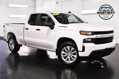 Used 2022 Chevrolet Silverado 1500 Custom w/ LPO, Dark Essentials Package