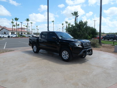 Used 2022 Nissan Frontier SV