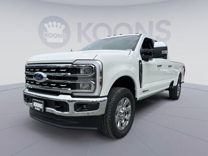 New 2025 Ford F350 Lariat w/ Lariat Ultimate Package