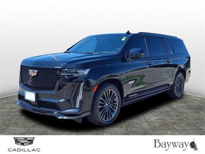 Certified 2024 Cadillac Escalade ESV V w/ Heavy-Duty Trailer Package