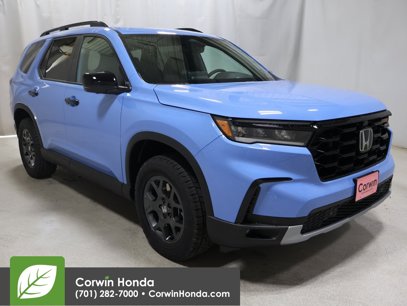 New 2025 Honda Pilot TrailSport
