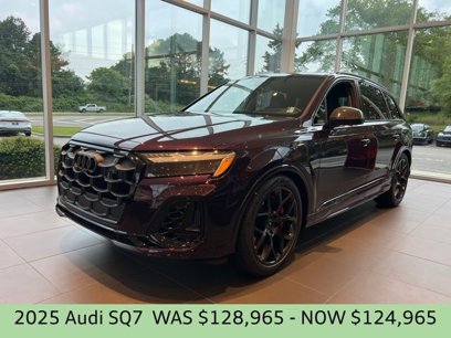 New 2025 Audi SQ7 Prestige