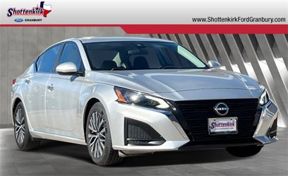 Used 2023 Nissan Altima 2.5 SV