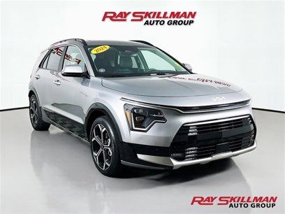 Used 2024 Kia Niro SX Touring