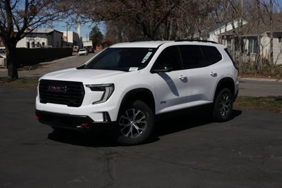 New 2025 GMC Acadia AT4