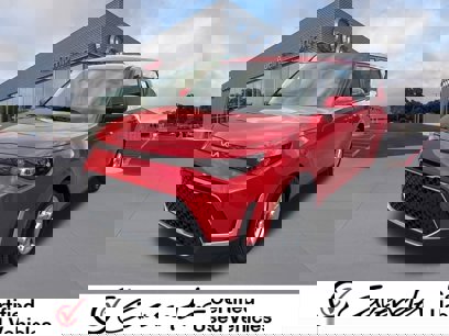 Used 2025 Kia Soul LX w/ LX Technology Package