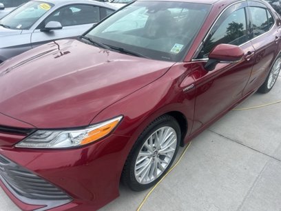 Used 2018 Toyota Camry Hybrid