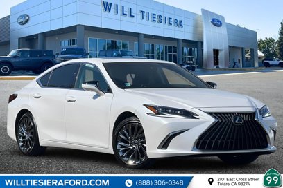 Used 2024 Lexus ES 300h w/ Luxury Package