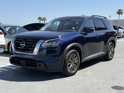 Used 2022 Nissan Pathfinder SV