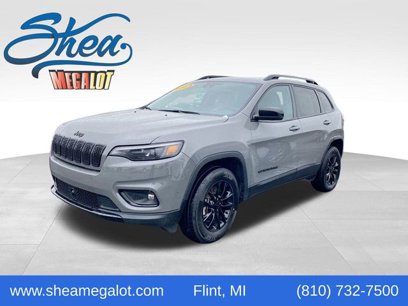Used 2023 Jeep Cherokee Altitude Lux