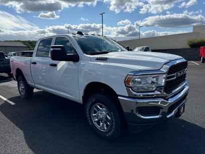 New 2024 RAM 2500 Tradesman w/ Chrome Appearance Group
