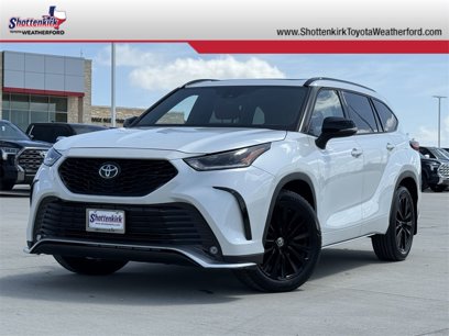 Used 2023 Toyota Highlander XSE