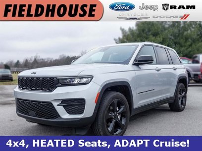 Used 2023 Jeep Grand Cherokee Altitude