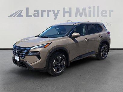 Used 2024 Nissan Rogue SV