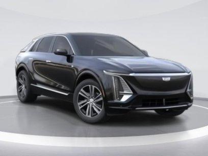 New 2025 Cadillac Lyriq Luxury