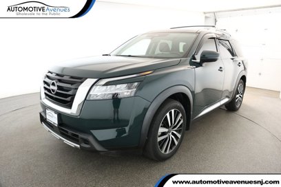Used 2023 Nissan Pathfinder Platinum