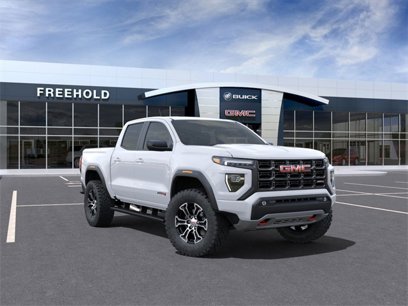 New 2025 GMC Canyon AT4
