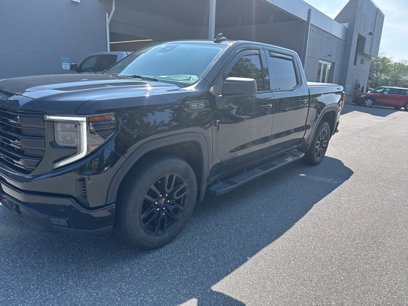 Used 2022 GMC Sierra 1500 Elevation w/ Preferred Package