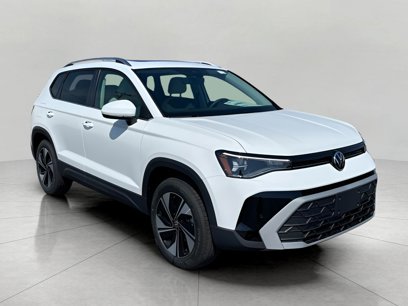 New 2025 Volkswagen Taos SE