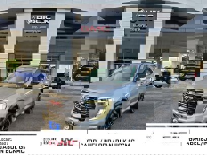 New 2025 GMC Acadia AT4