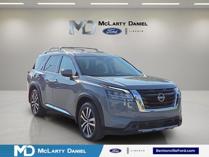 Used 2024 Nissan Pathfinder Platinum