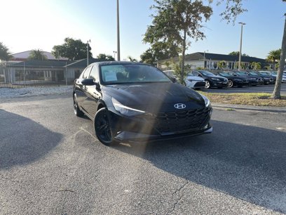 Used 2023 Hyundai Elantra SEL