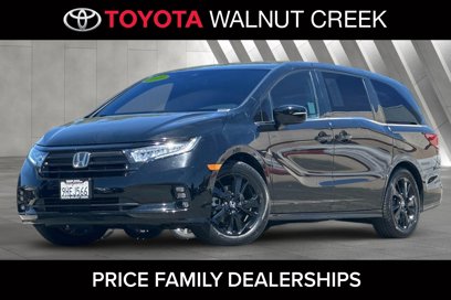 Used 2023 Honda Odyssey Sport