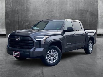 New 2025 Toyota Tundra SR5